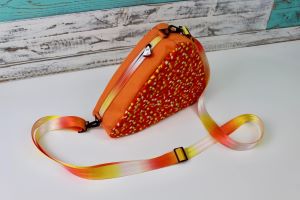 candy corn bag *Not my make but something I can make*