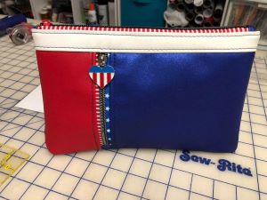 vinyl flag pouch *Not my make but something I can make*